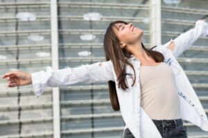 A importância da autoaceitação no crescimento pessoal Abraçando seu verdadeiro potencial.